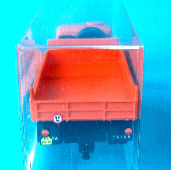 TATRA 111 sklápěč ČSAD - 1:87
