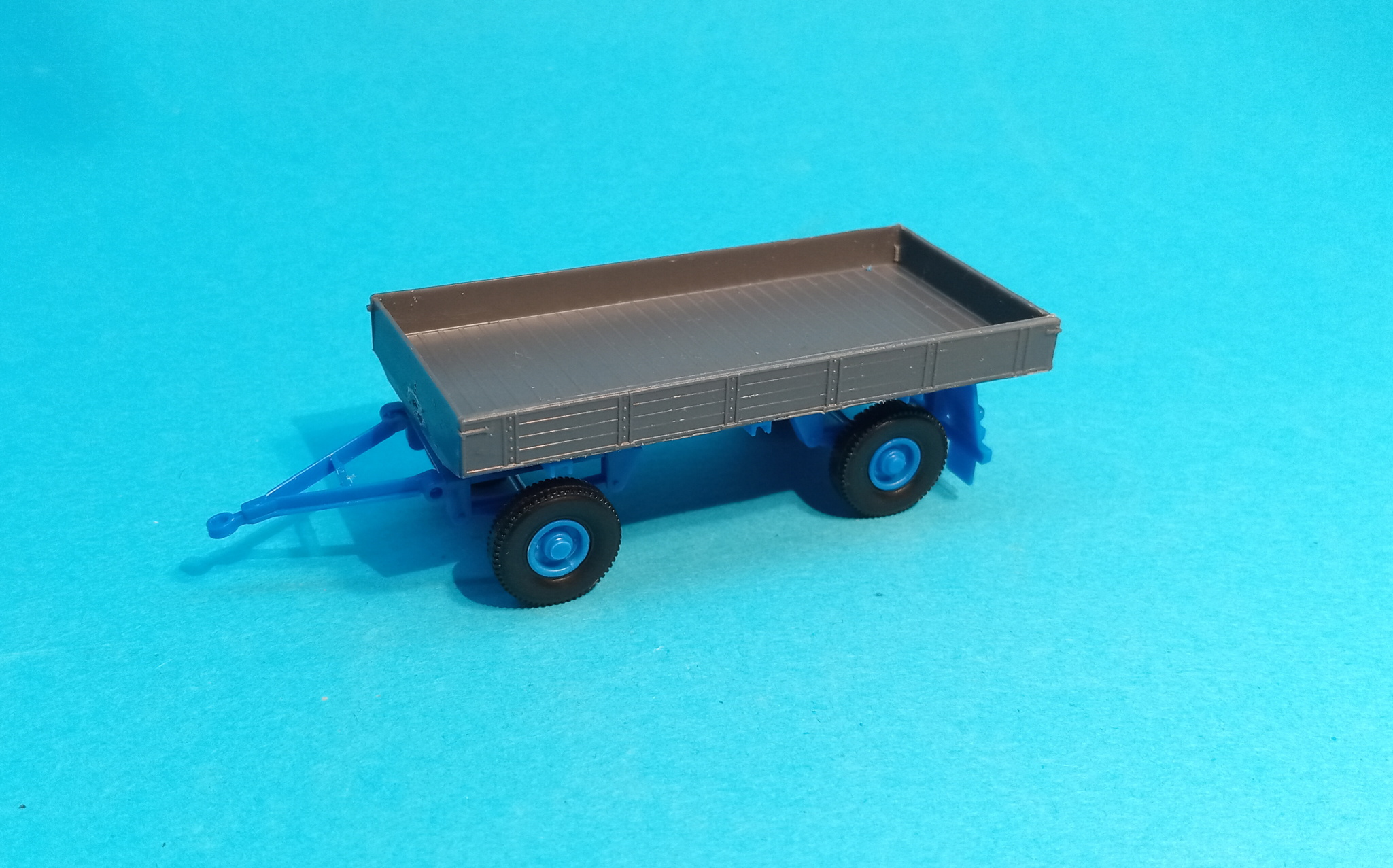 1:87 - stavebnice přívěsu - valník