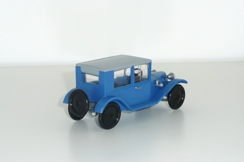 TATRA 11 Limousine - 1:36