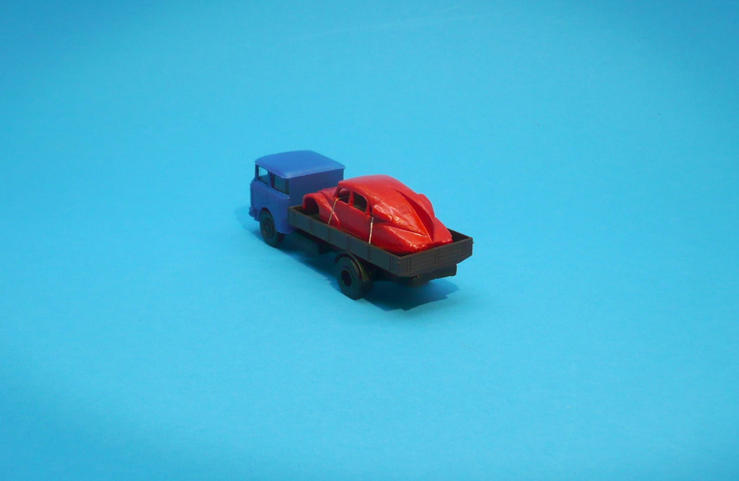 Škoda 706 - valník s karoserií Tatra 87- 1:87