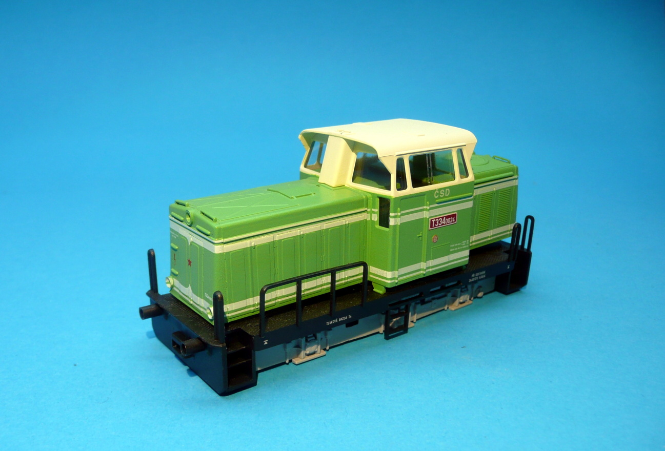 T334.0024 - ČSD - kompletní karoserie - H0 - 1:87