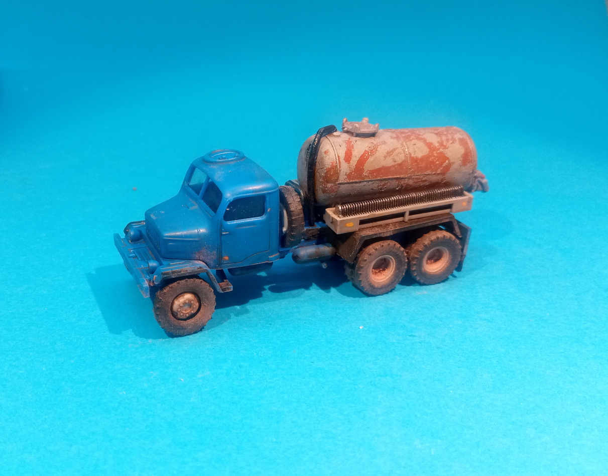 Praga V3S - Fekál - patinovaný 1:87