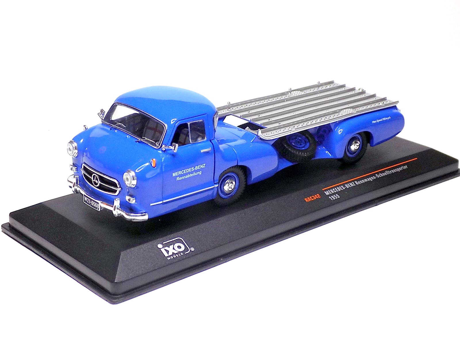 IXO - MB RACING CAR TRANSPORTER - 1:43
