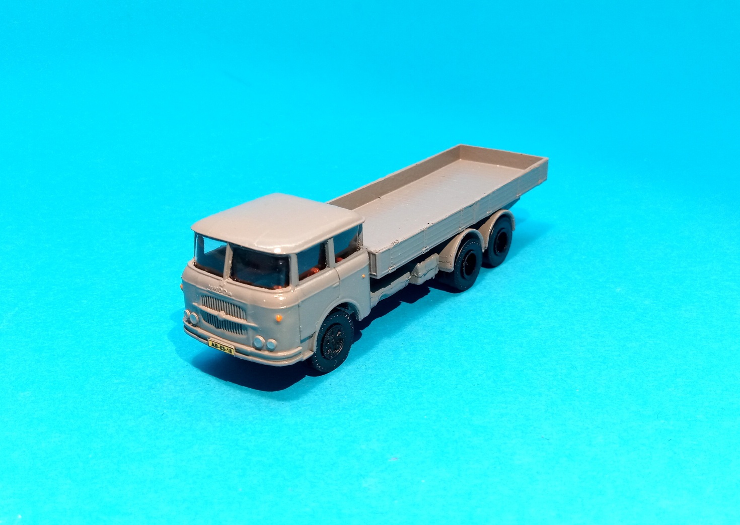 Resin - Škoda 706 - valník 6x6 - 1:87