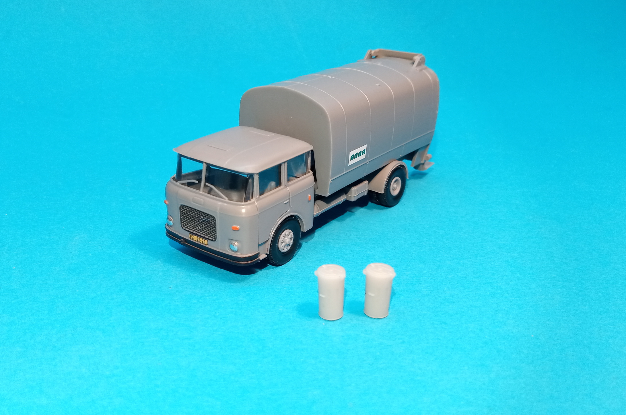 1:87 - Škoda 706 - popeláři - BOBR 