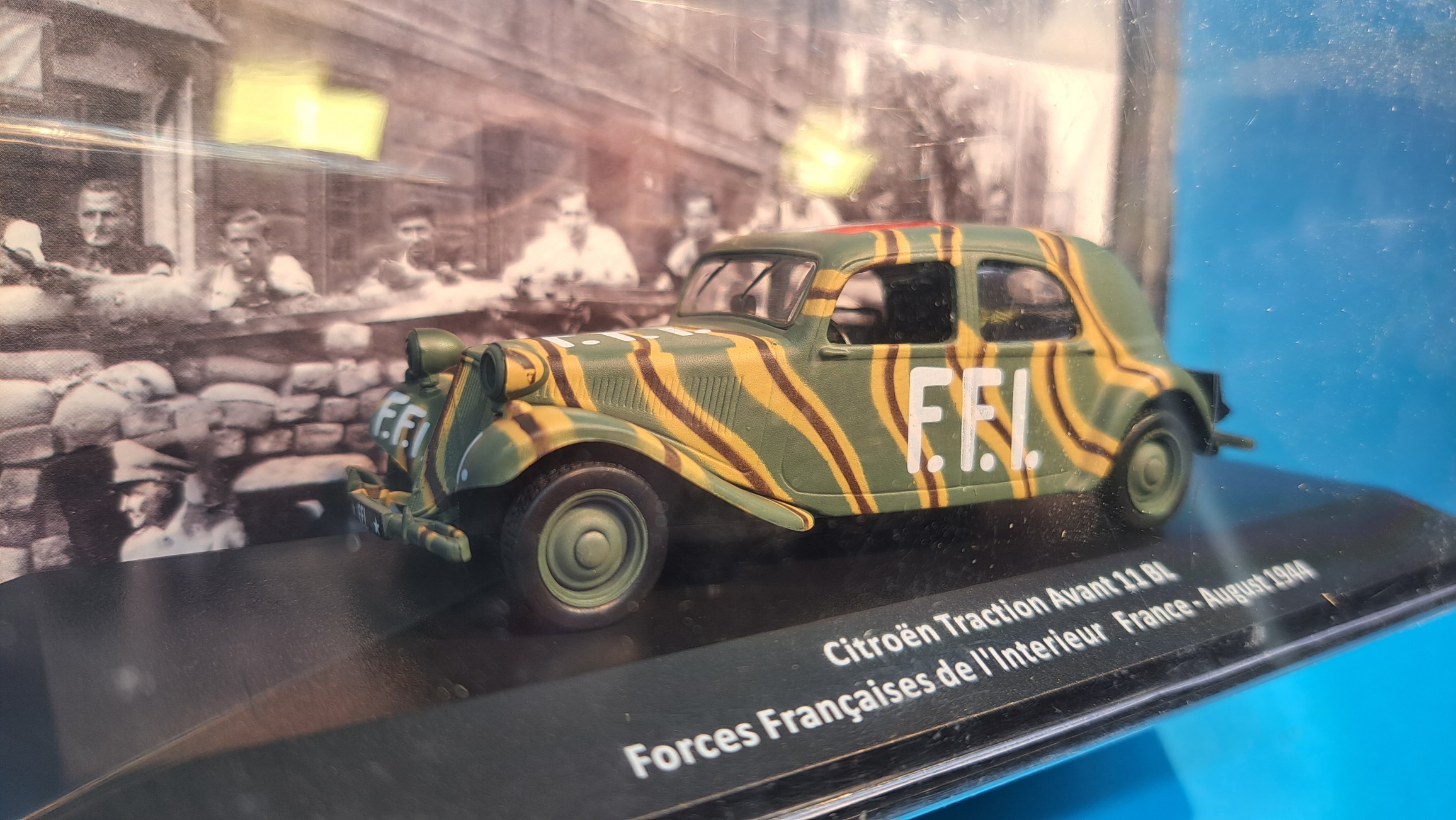 1:43 - Citroën Traction Avant 11 - 1944