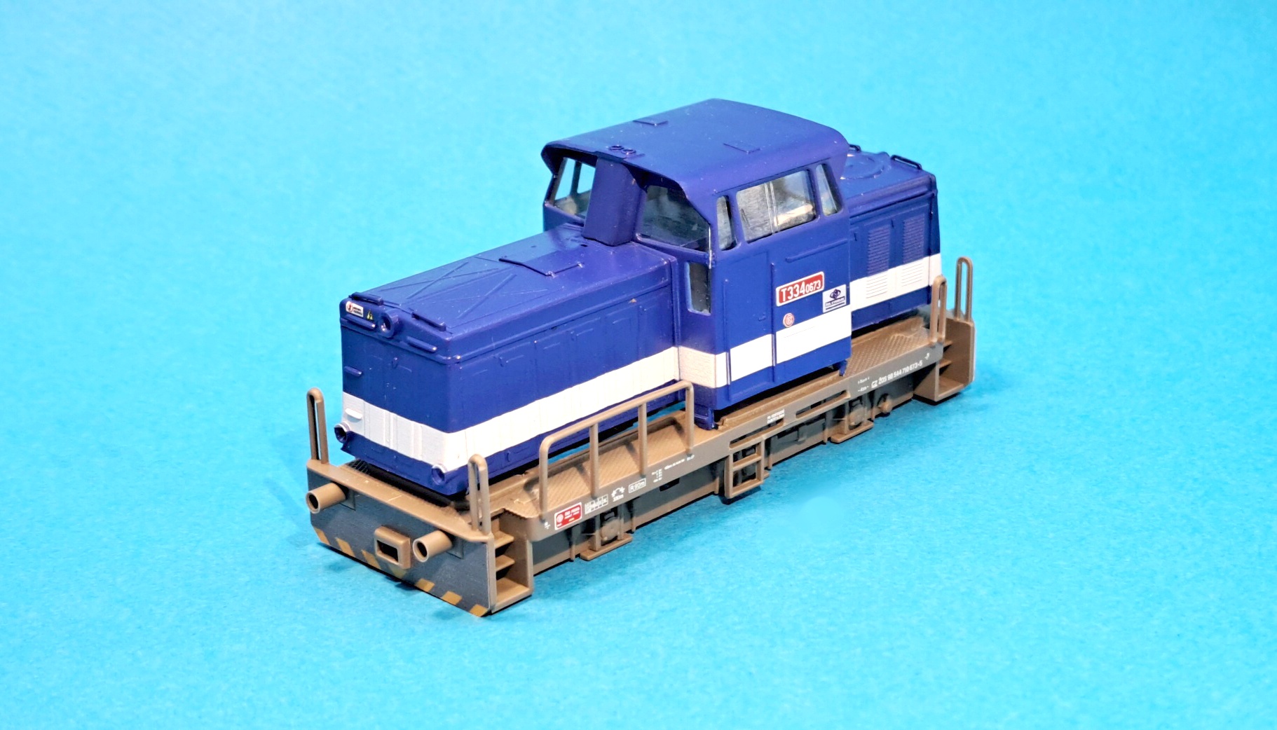 T334.0673 - kompletní karoserie