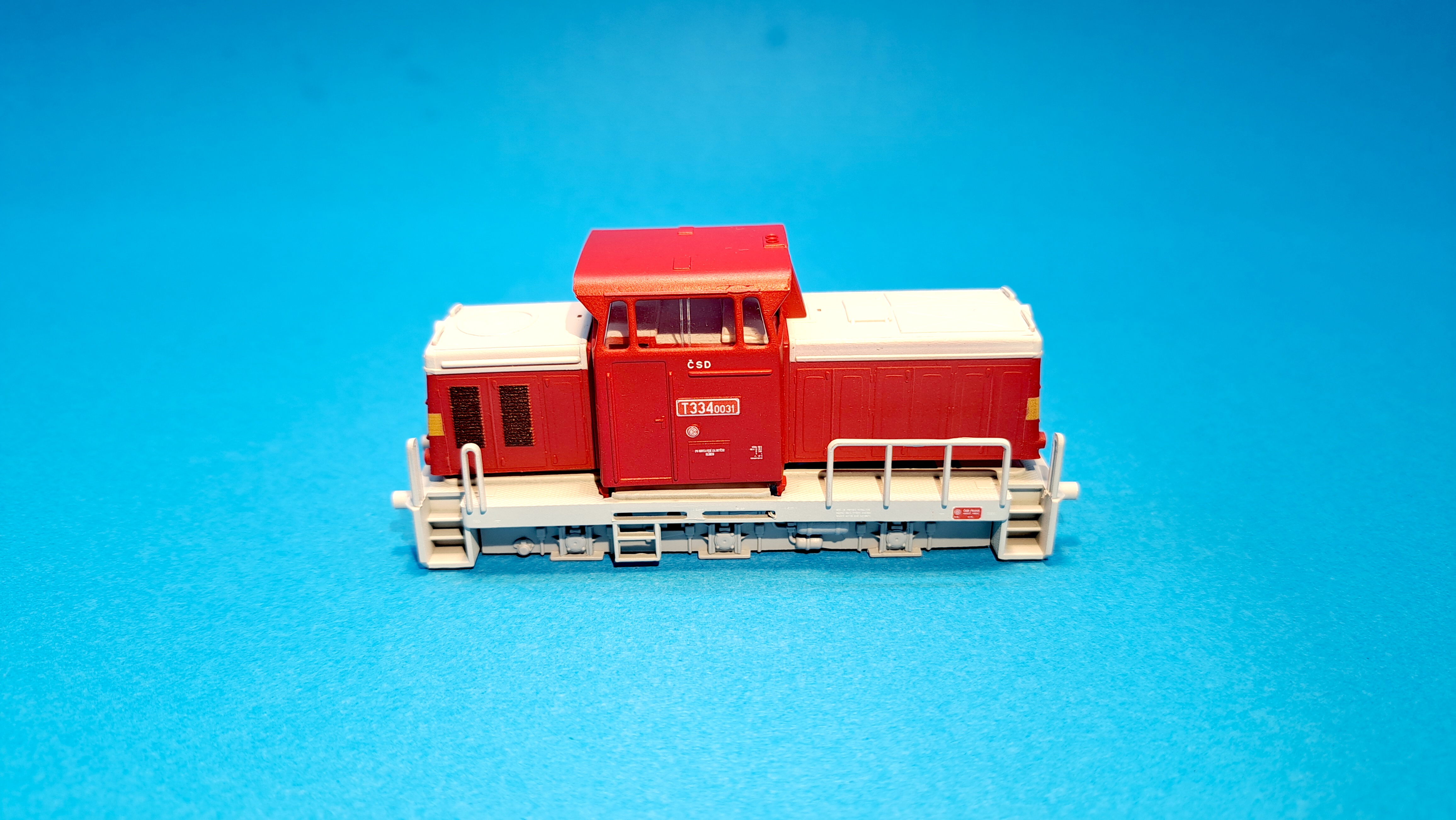 T334.0031 - kompletní karoserie - 1:87