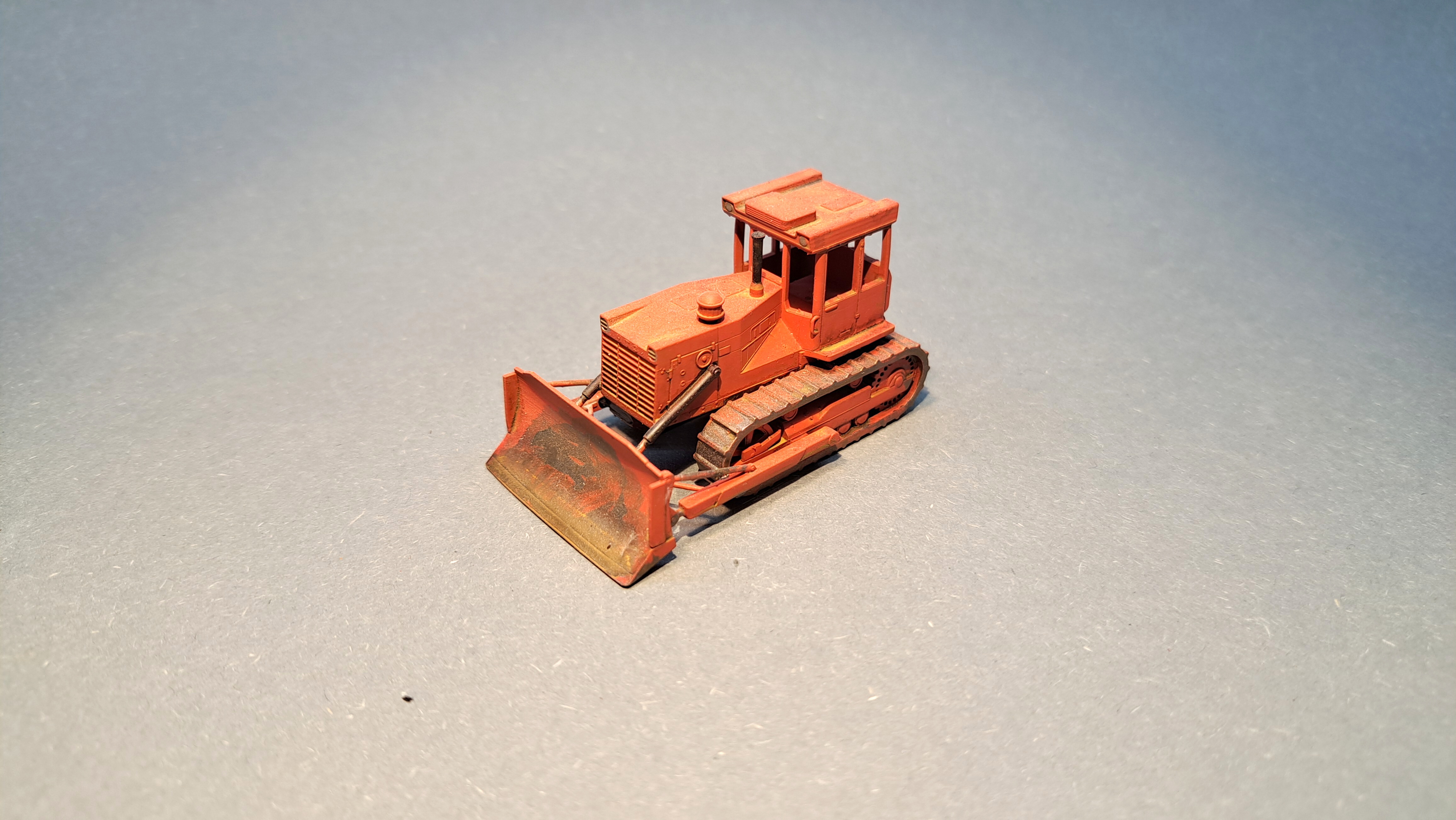 Buldozer STALINEC T-130 - 1:87    