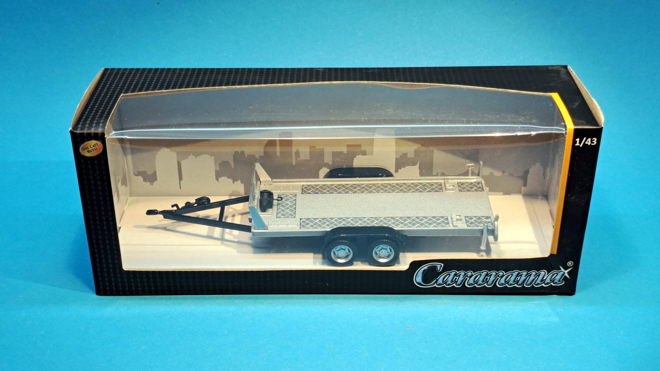 1:43 -  přívěsný vozík - dvě nápravy