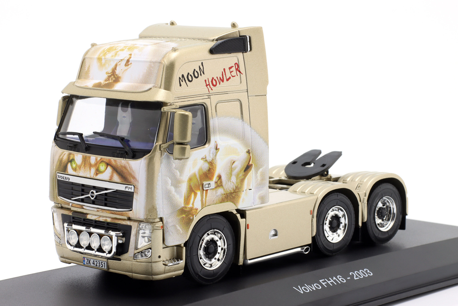 1:43 - Volvo FH16 - 2003 Moon Howler