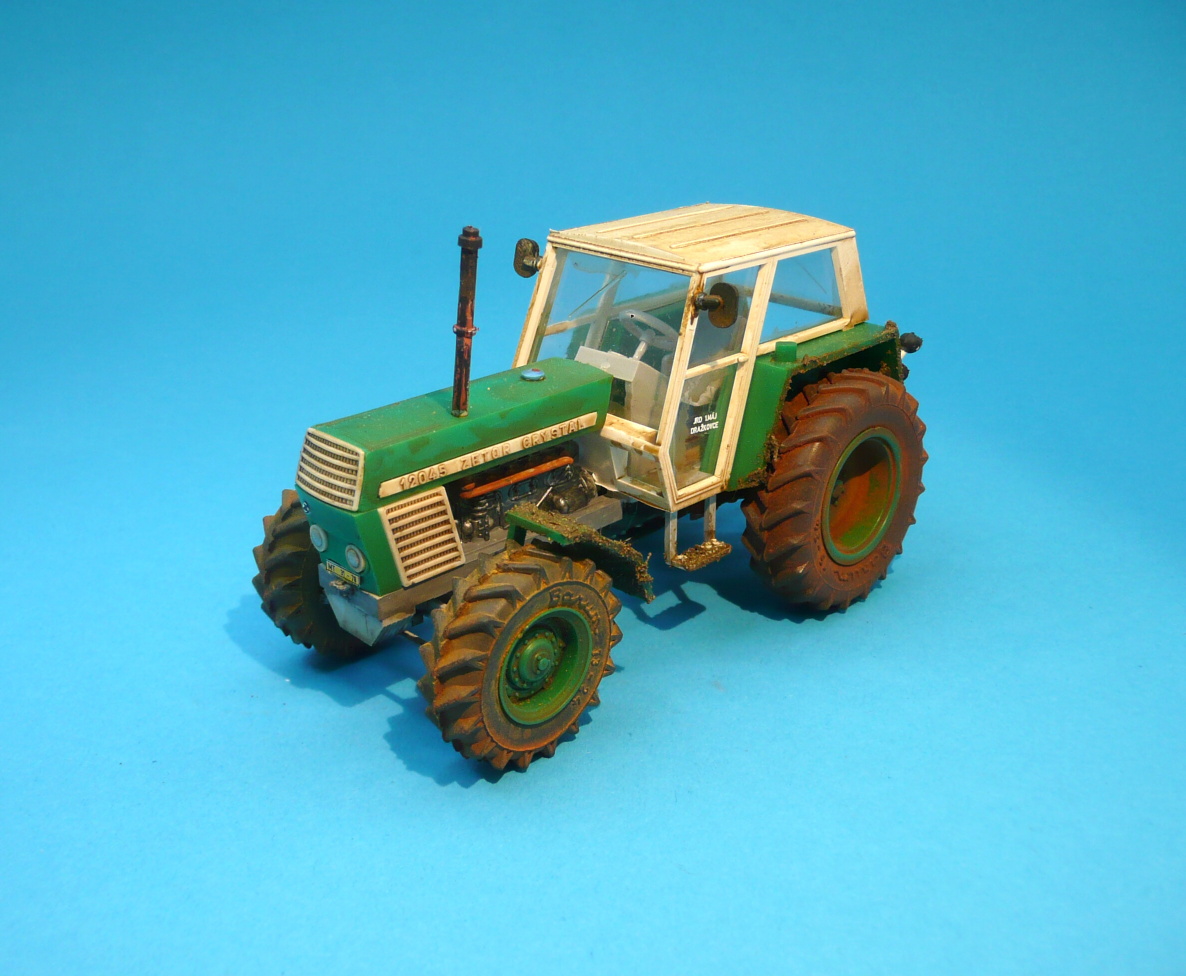 1:43 - traktor Zetor Crystal 12045 - PATINA