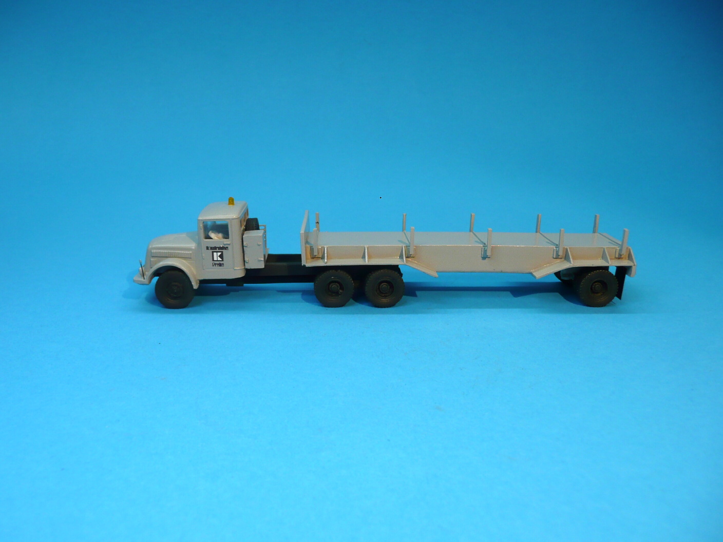TATRA 111 TN s návěsem - 1:87