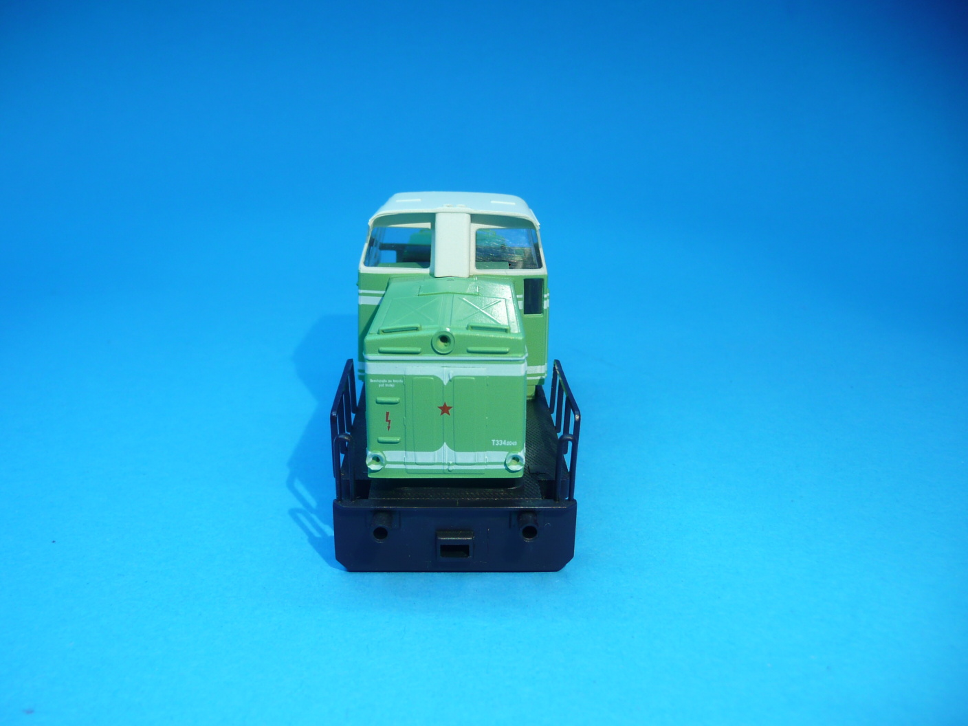 T334.0049 - ČSD - kompletní karoserie - H0 - 1:87