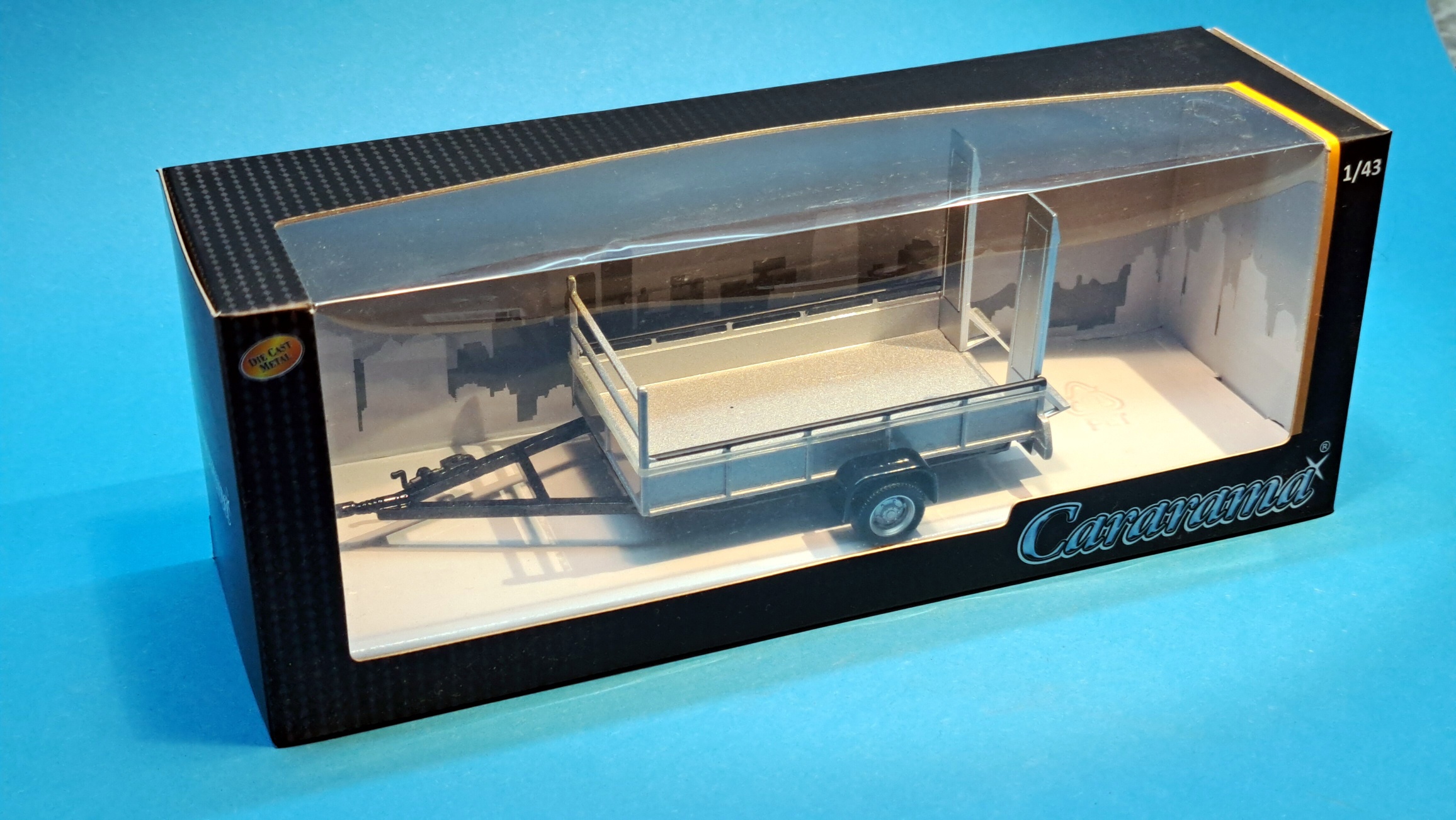 1:43 -  přívěsný vozík s lyžinami