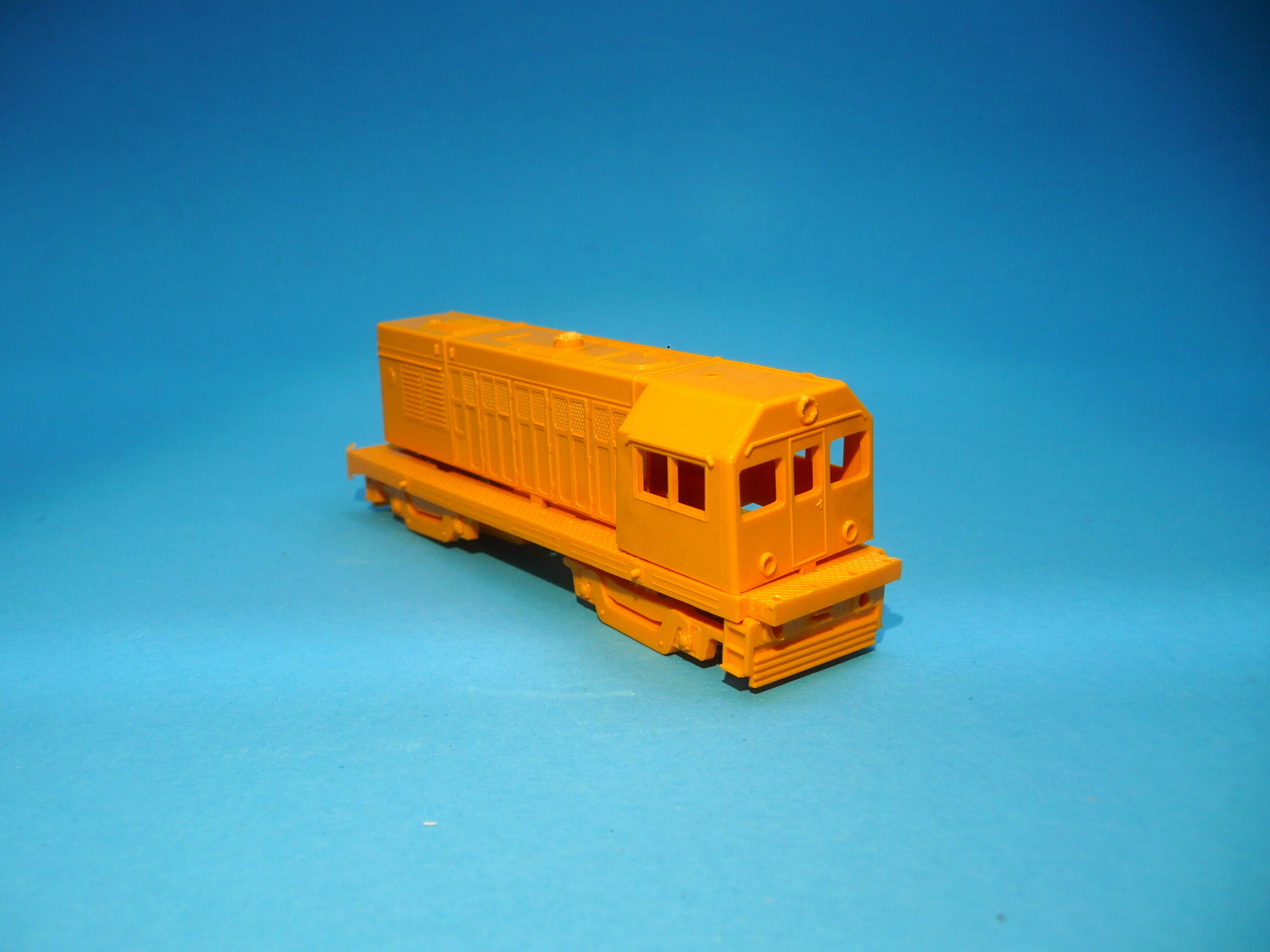 1:120 - T435 - karoserie + rám + podvozky