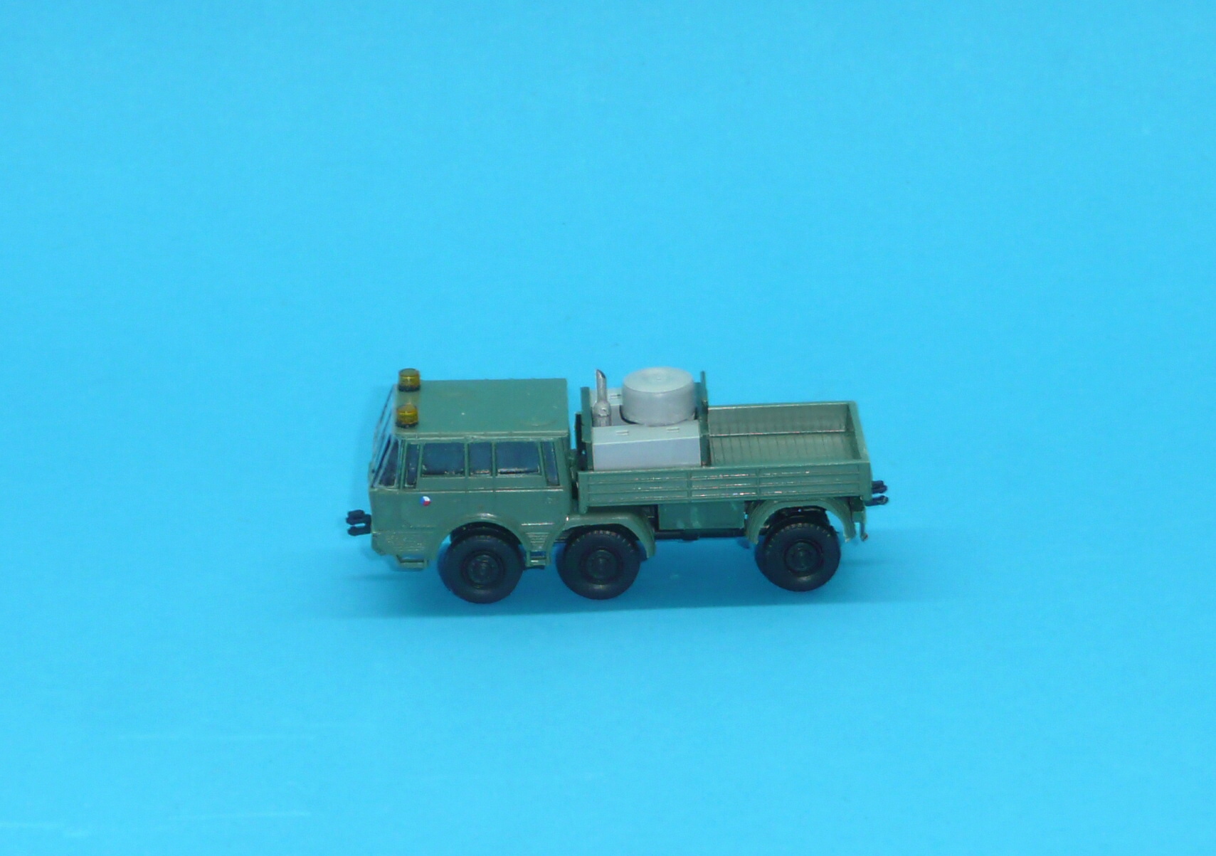 Tatra 813 6x6 TP - 1:87 - hotový model