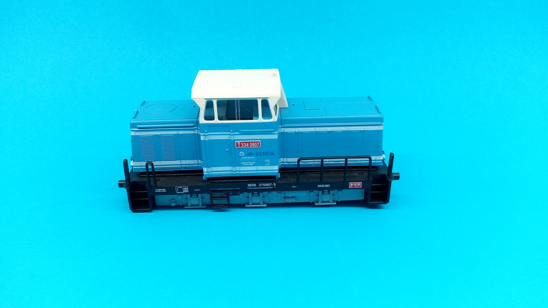 T334.0907 -ELTRA - kompletní karoserie - 1:87