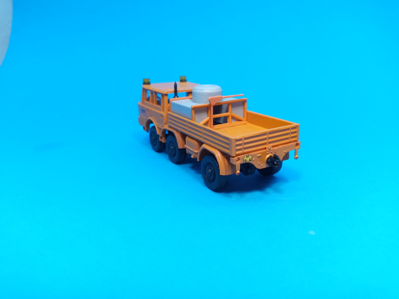 TATRA 813 6x6 TP - 1:87