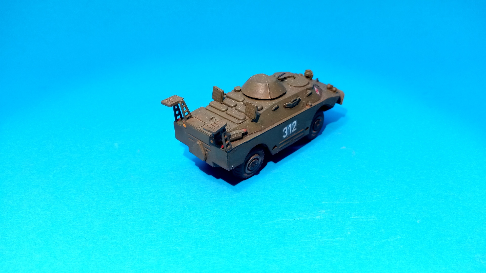 BRDM-2rch chemický a radiační průzkum - sestavený model 1:87