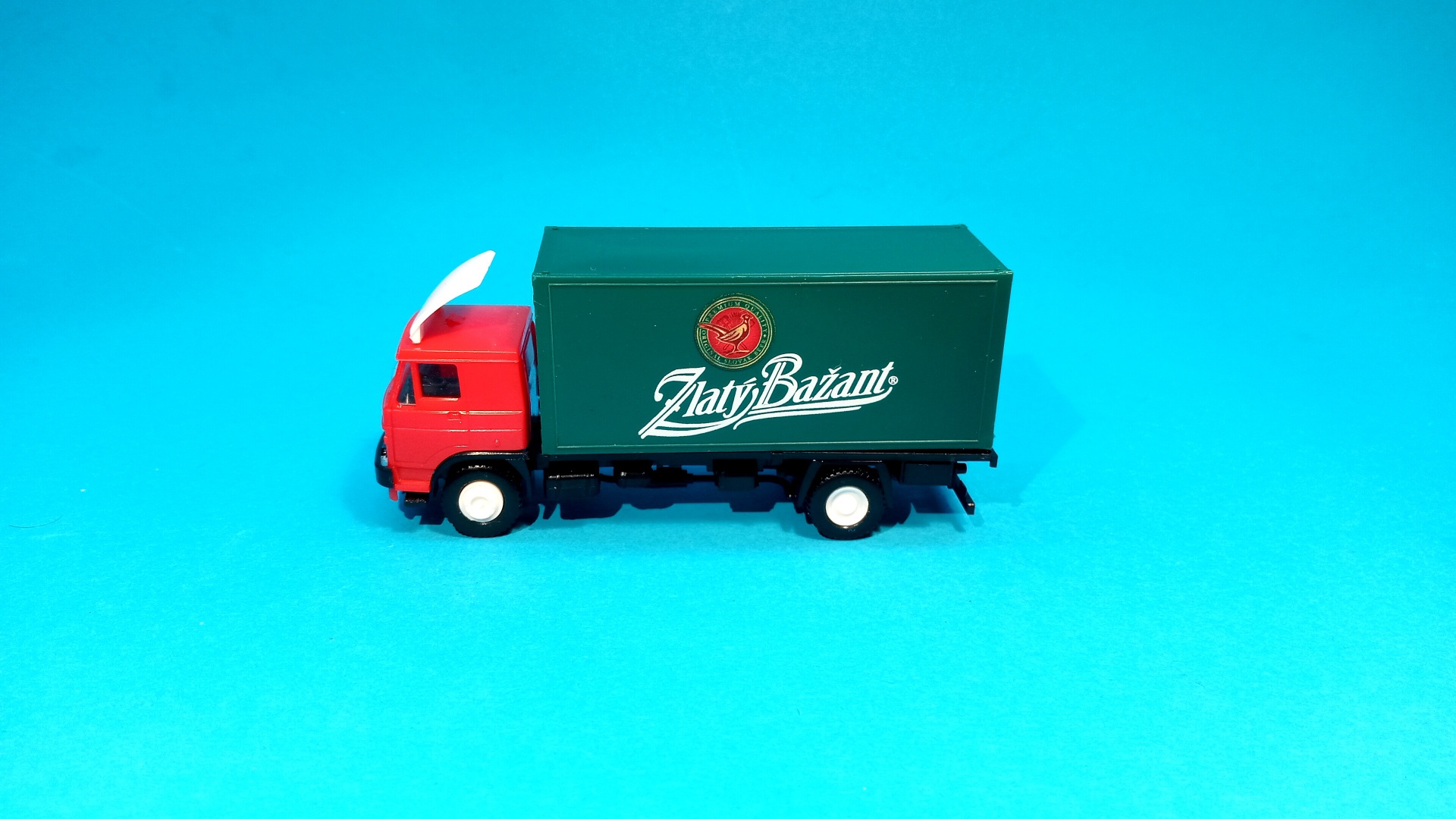 LIAZ Zlatý Bažant - 1:87
