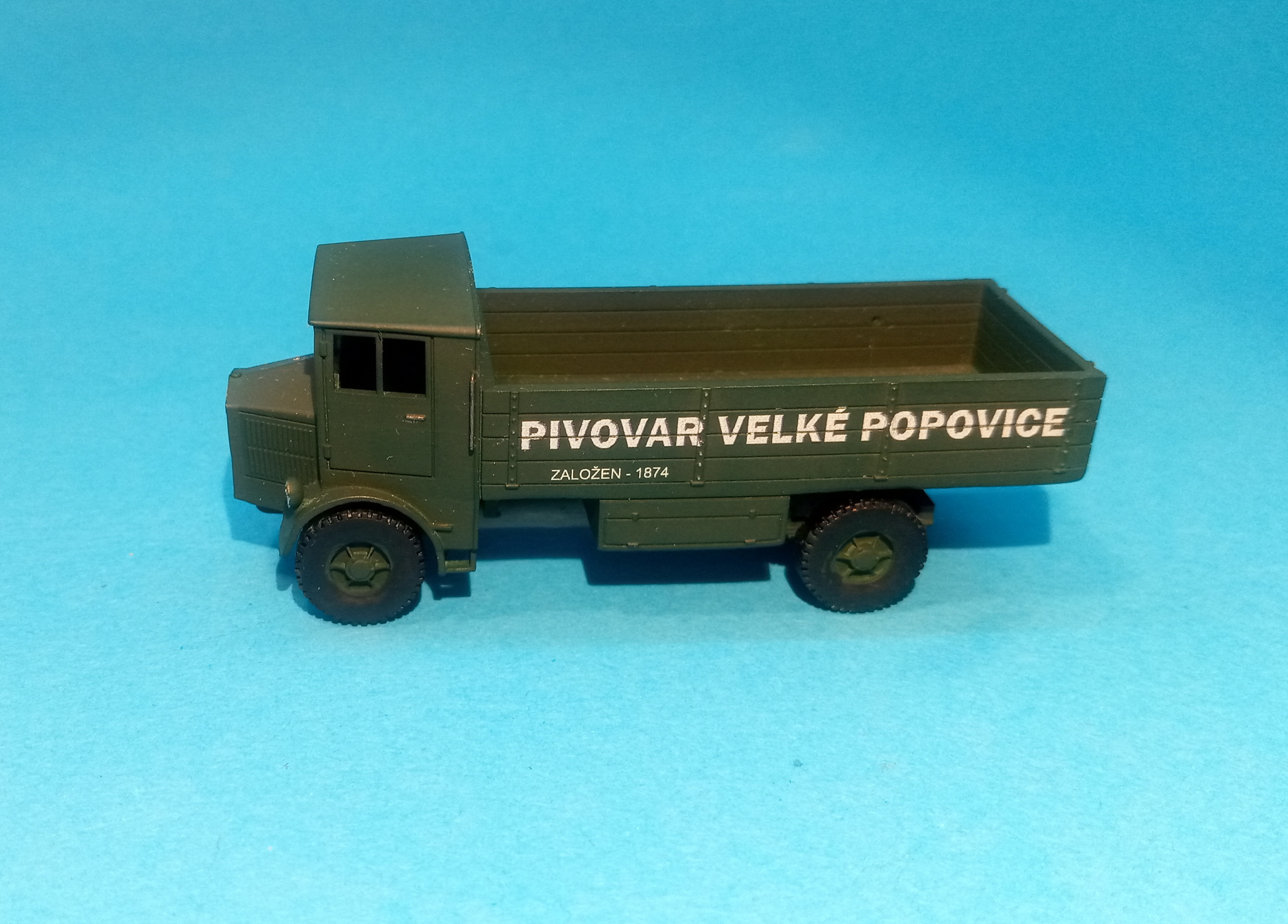 Tatra 23 - pivovar Velké Popovice - 1:87      