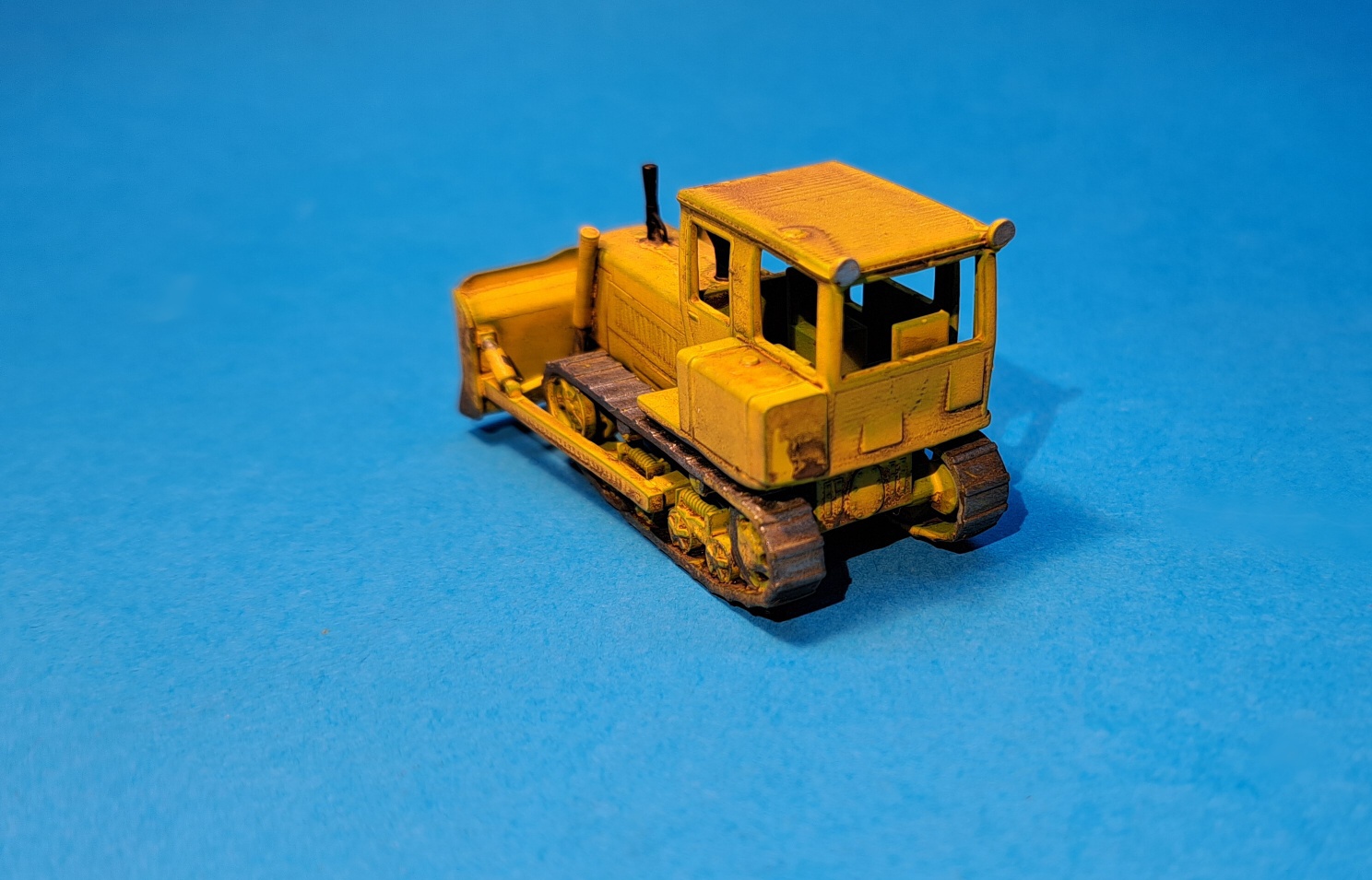 Buldozer DT-75 - 1:87    