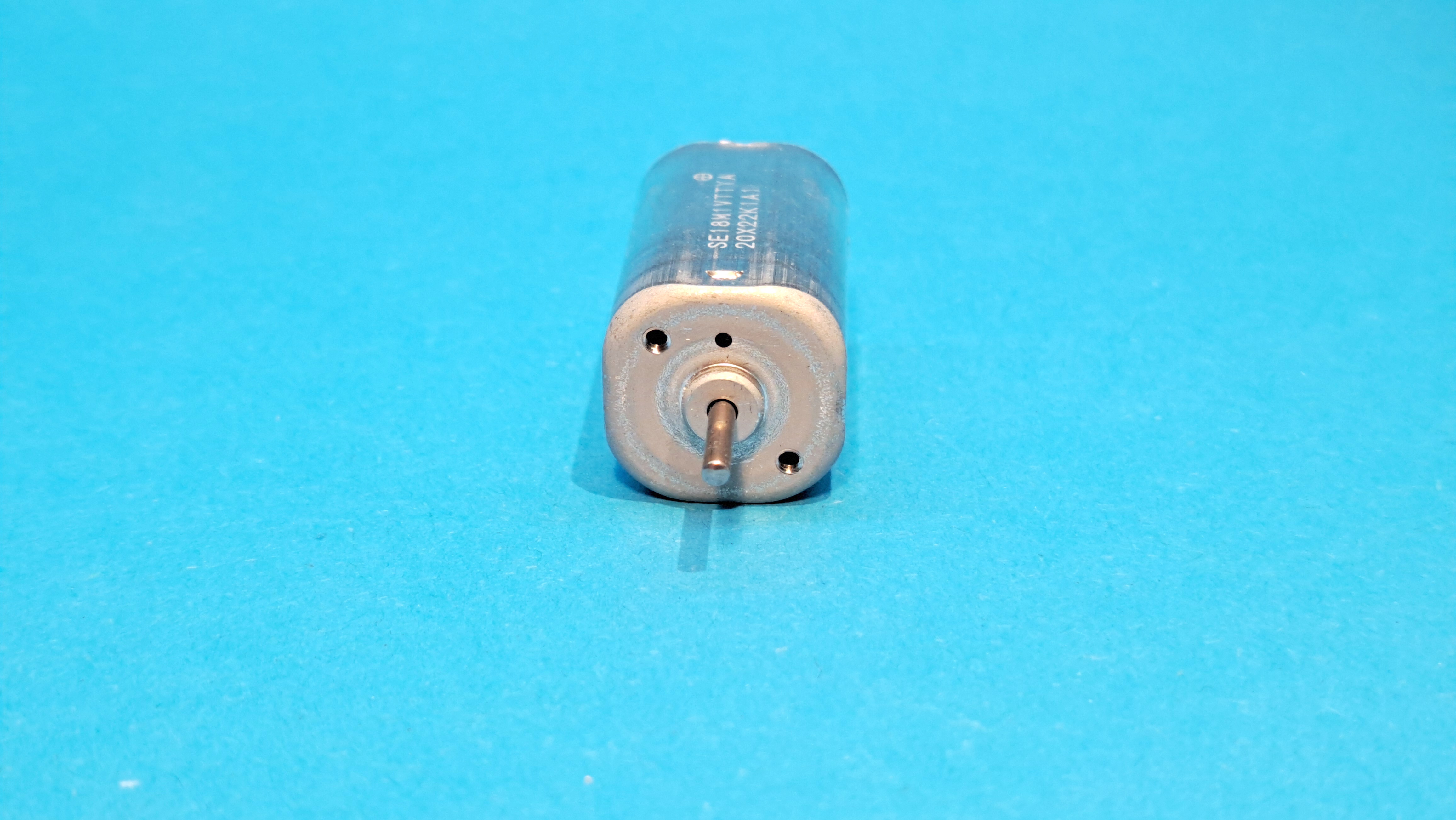 6-pole motor SE-18M1 - 12V 