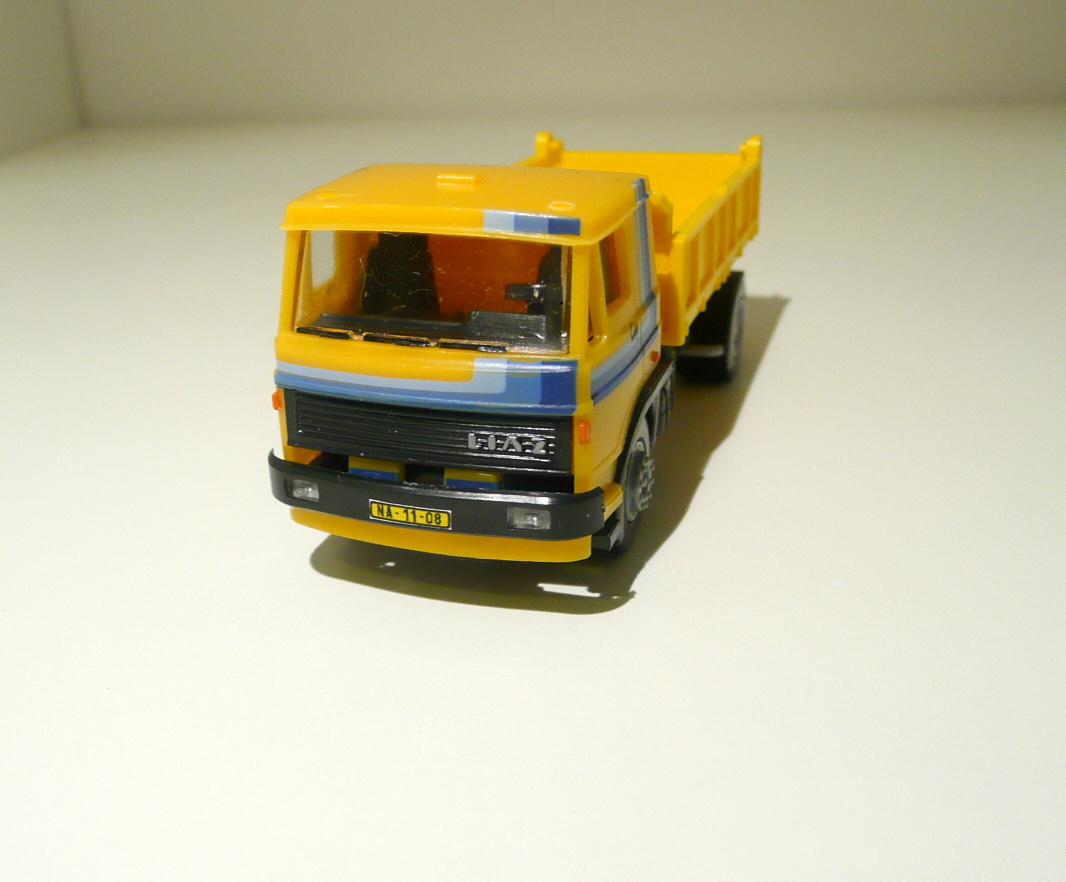 1:87 - LIAZ - sklápěč S1
