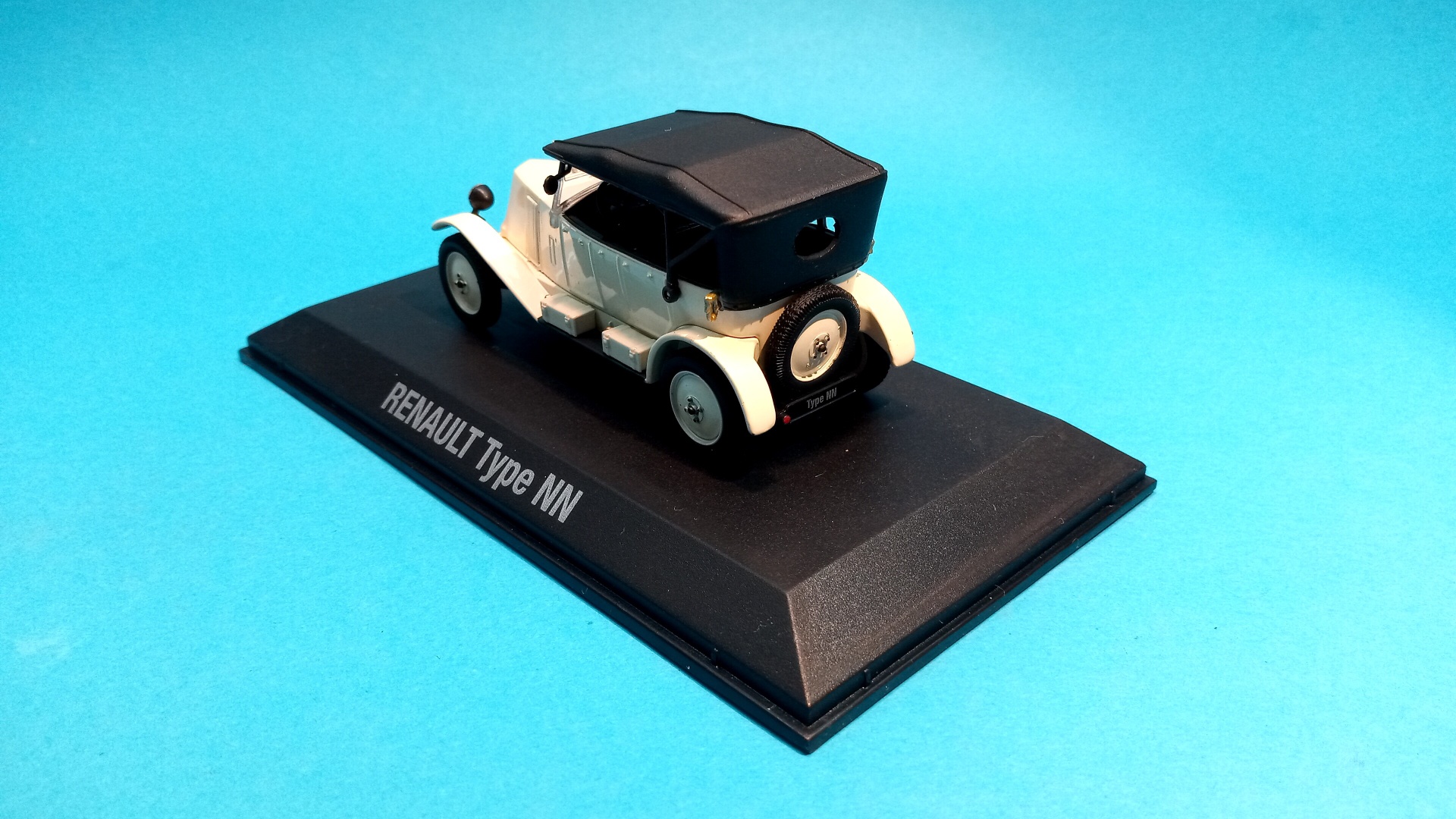RENAULT 40CV Type NN - 1:43