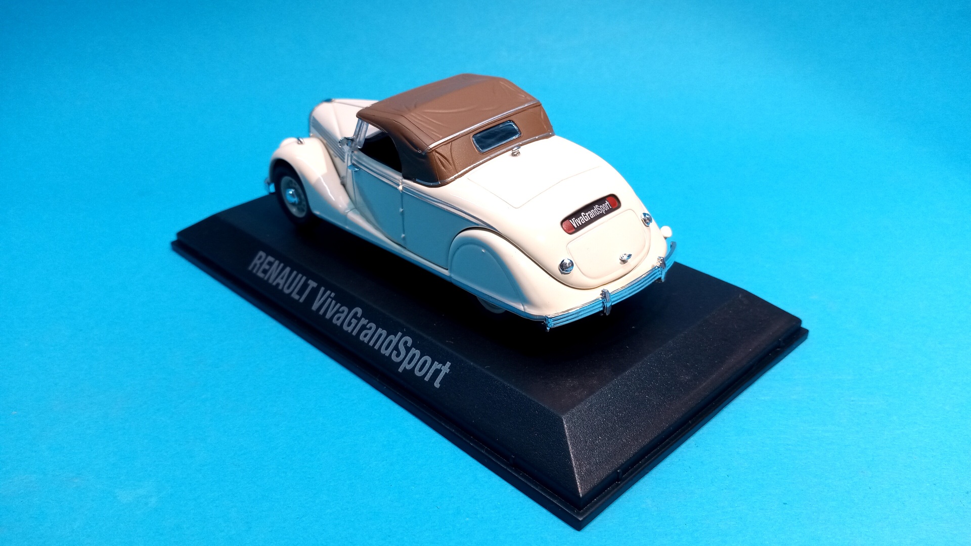 RENAULT VivaGrandSport - ACX2  - 1:43