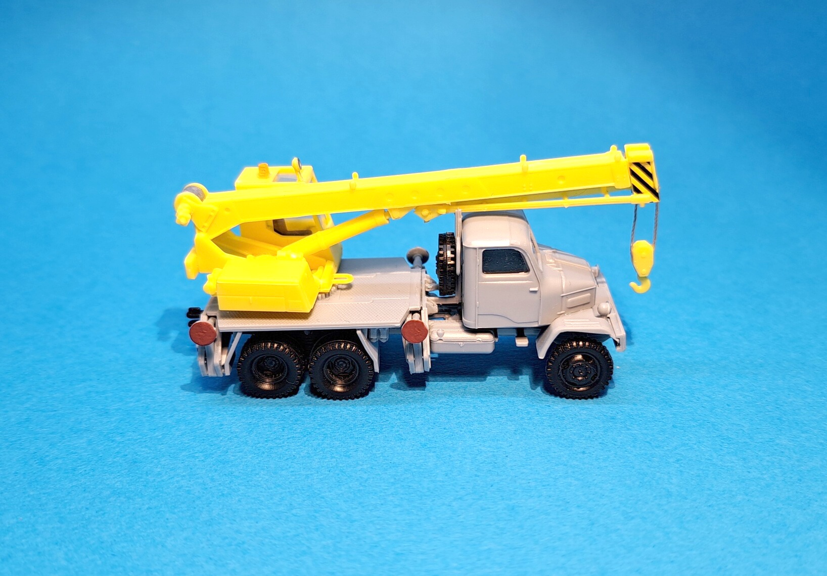 Praga V3S - autojeřáb AD080 - 1:87