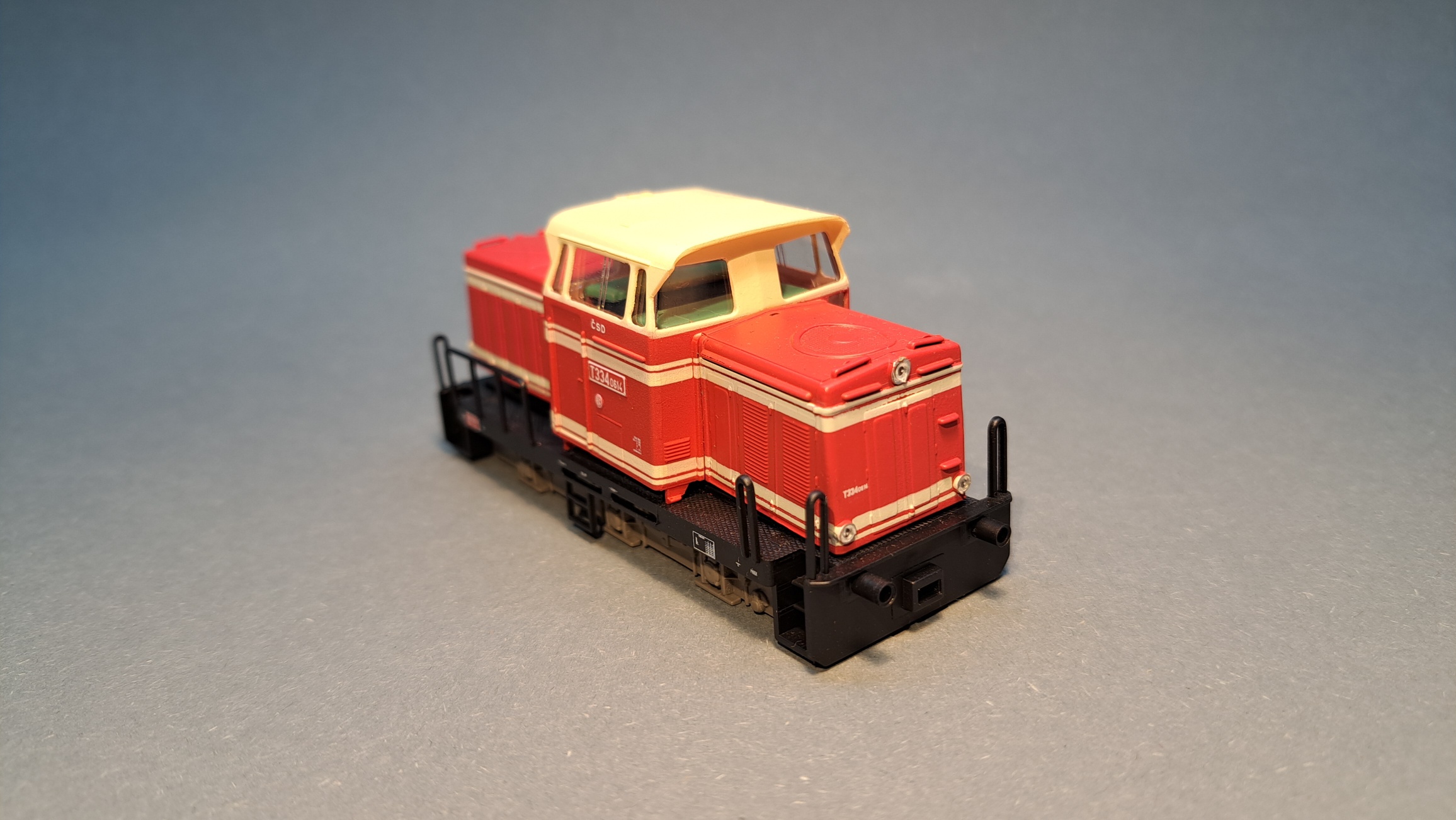 T334.0614 - kompletní karoserie