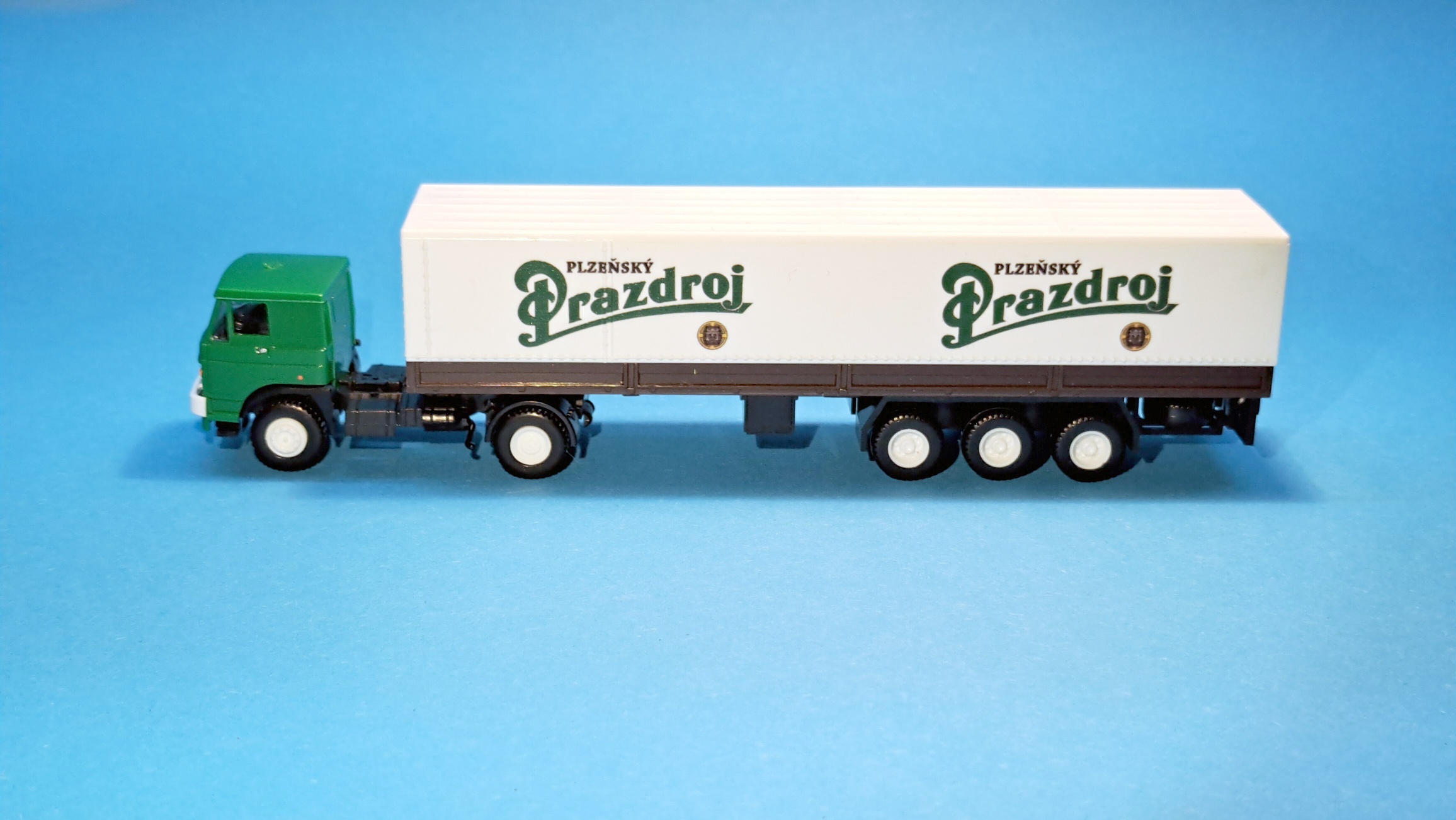 LIAZ - Plzeňský Prazdroj - 1:87