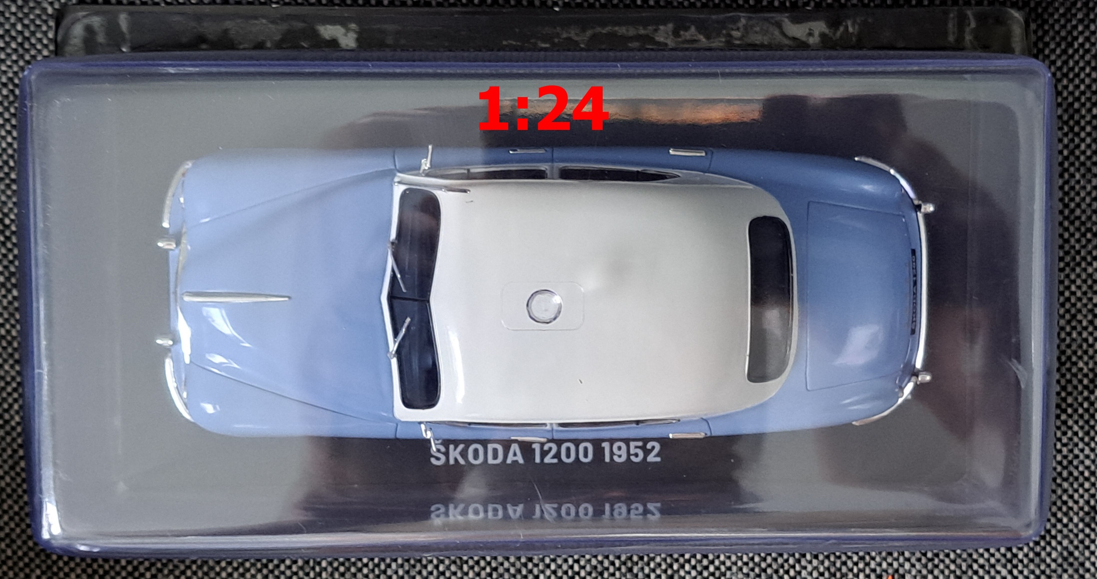 1:24 - Škoda 1200
