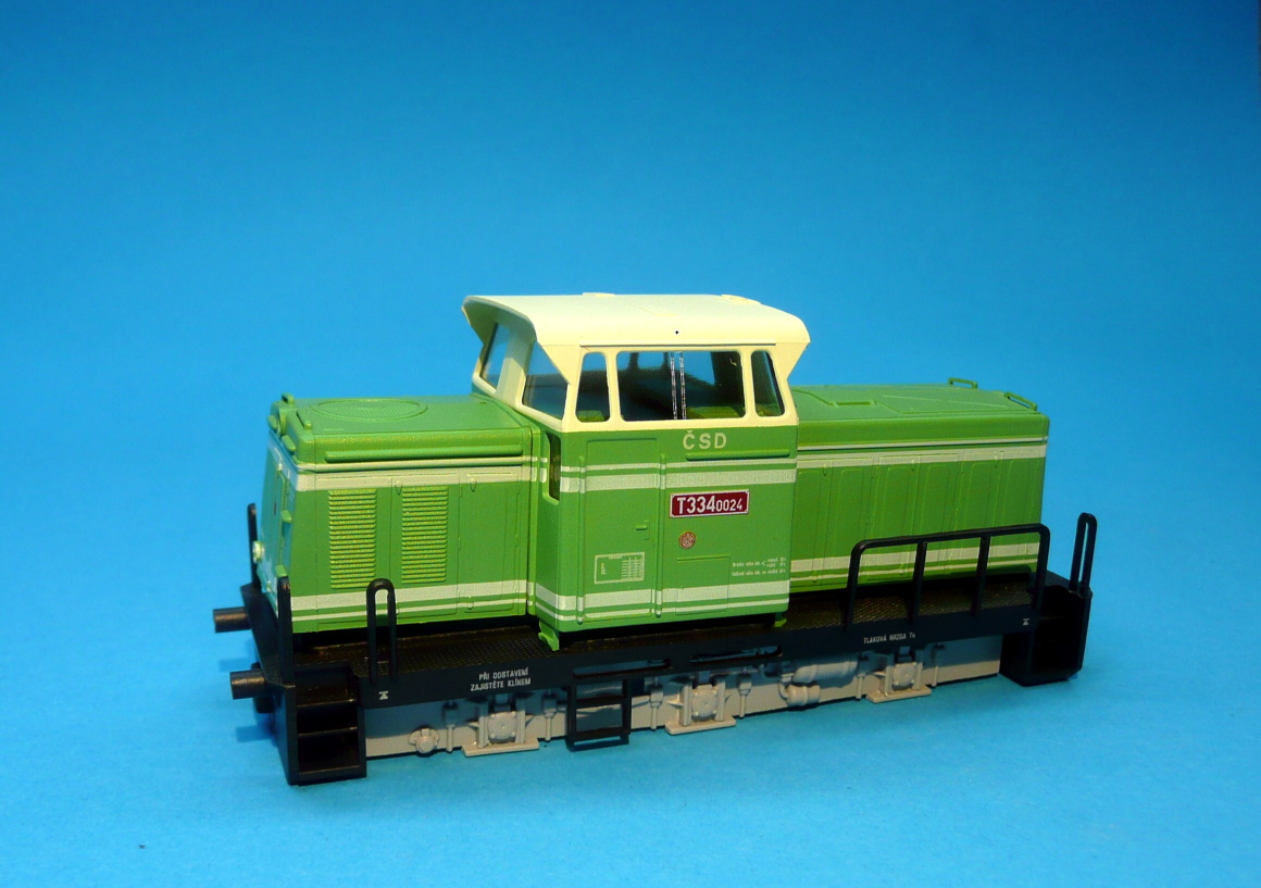 T334.0024 - ČSD - kompletní karoserie - H0 - 1:87