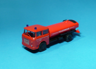 * Škoda 706 - cisterna hasiči - 1:87    Německo