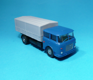 * Škoda 706 - valník s plachtou - 1:87      č.1