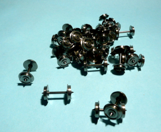 dvojkolí pro vagony H0 - 11,4 mm - 24,4 mm 2x izolované