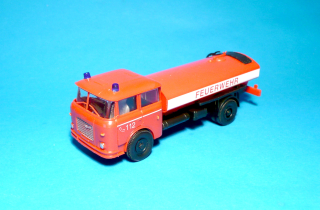 * Škoda 706 - cisterna Feuerwehr - 1:87 