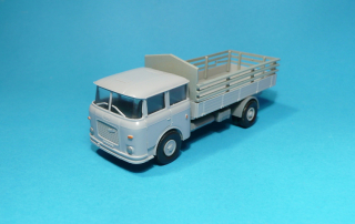 * Škoda 706 - valník se zvýšenou korbou - 1:87 - šedý