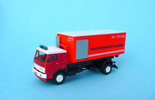 LIAZ 18.23 hasiči - protichemická služba - 1:87