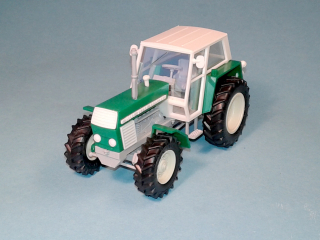 1:43 - traktor Zetor Crystal 12045 - zelený - stavebnice