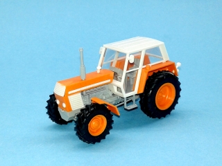 1:43 - traktor Zetor Crystal 12045 - oranžový - stavebnice