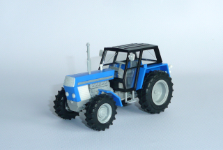 1:43 - traktor URSUS C-385 - modrý - stavebnice