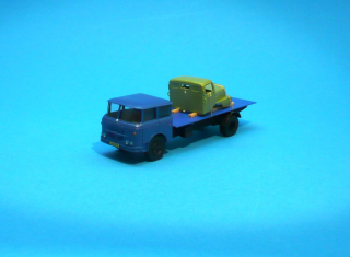 Škoda 706 - plošinový s nákladem - 1:87