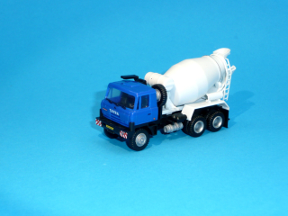 TATRA 815 - domíchávač betonu - 1:87
