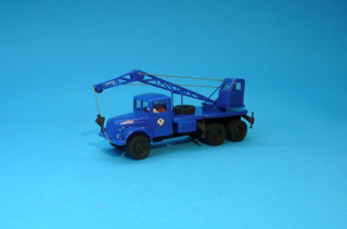 TATRA 111 - autojeřáb K32 - 1:87