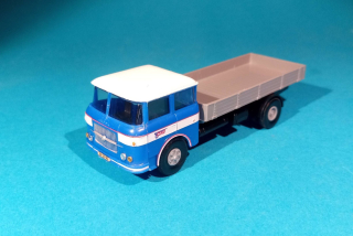 Škoda 706 - stará maska - valník - TRILEX kola 1:87 