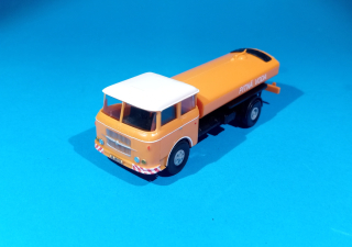 Škoda 706 - stará maska - cisterna na pitnou vodu - TRILEX kola 1:87 